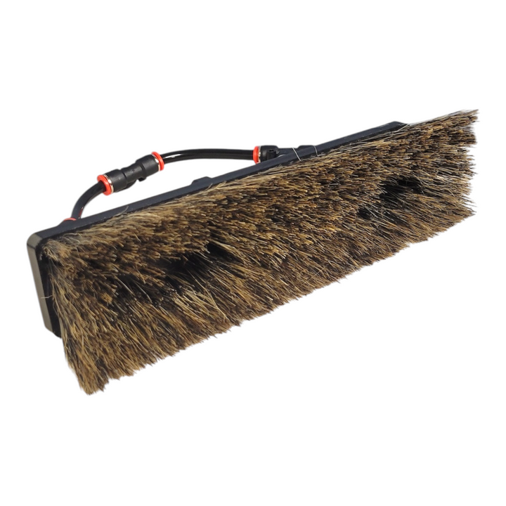 Tucker® Water-Fed Brush | Boar