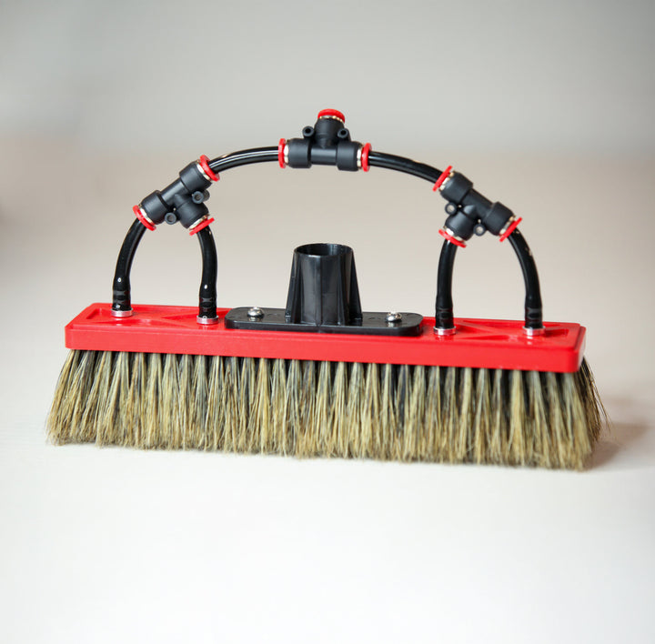 Tucker® Water-Fed Brush | Boar