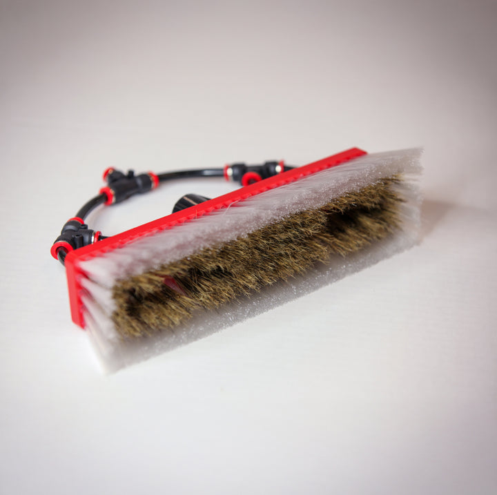 Tucker® Water-Fed Brush | Hybrid