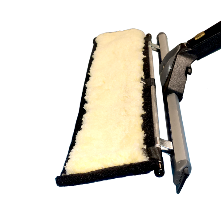 A view of the cobra flipper flipping mechanism