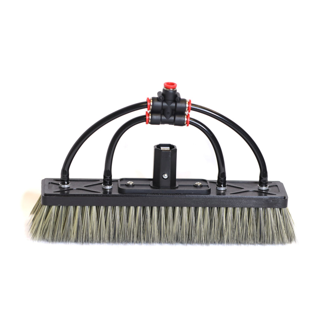 Tucker® Water Fed Brush | Honey Badger