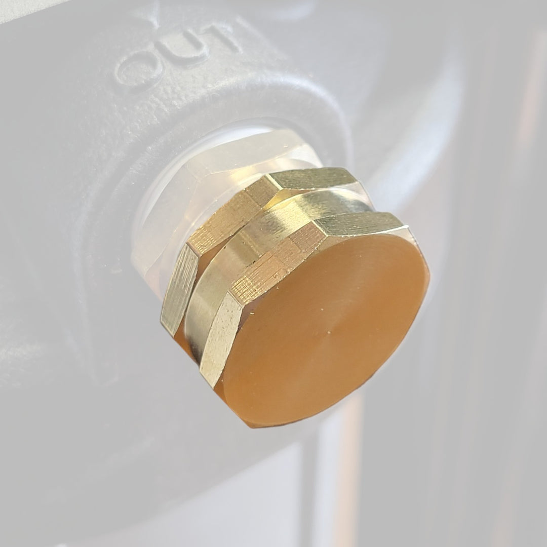 Garden Hose End Cap/Plug with Gasket