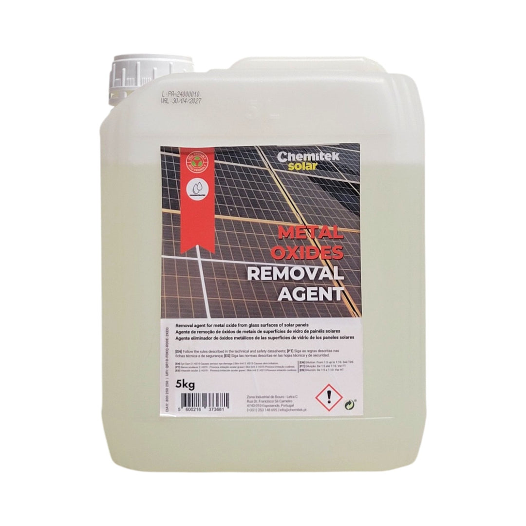 A 5kg plastic jerrycan of Chemitek Solar Metal Oxides Removal Agent, filled with a pale yellowish liquid, featuring a detailed product label on a white background.