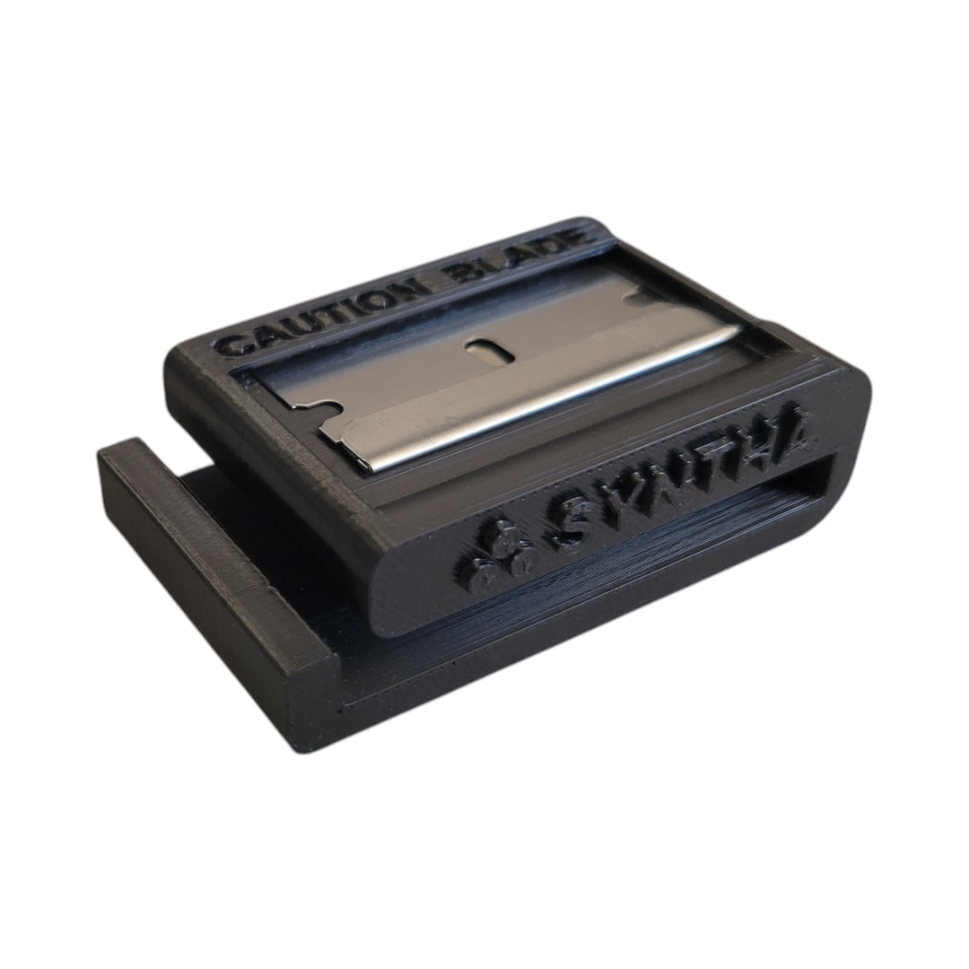 Syntha Blade Holder