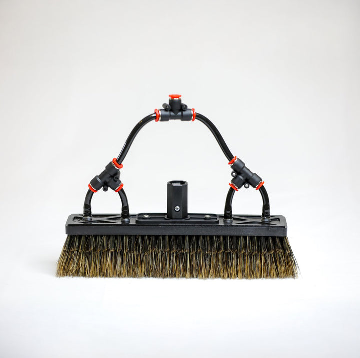 Tucker® Water-Fed Brush | Boar