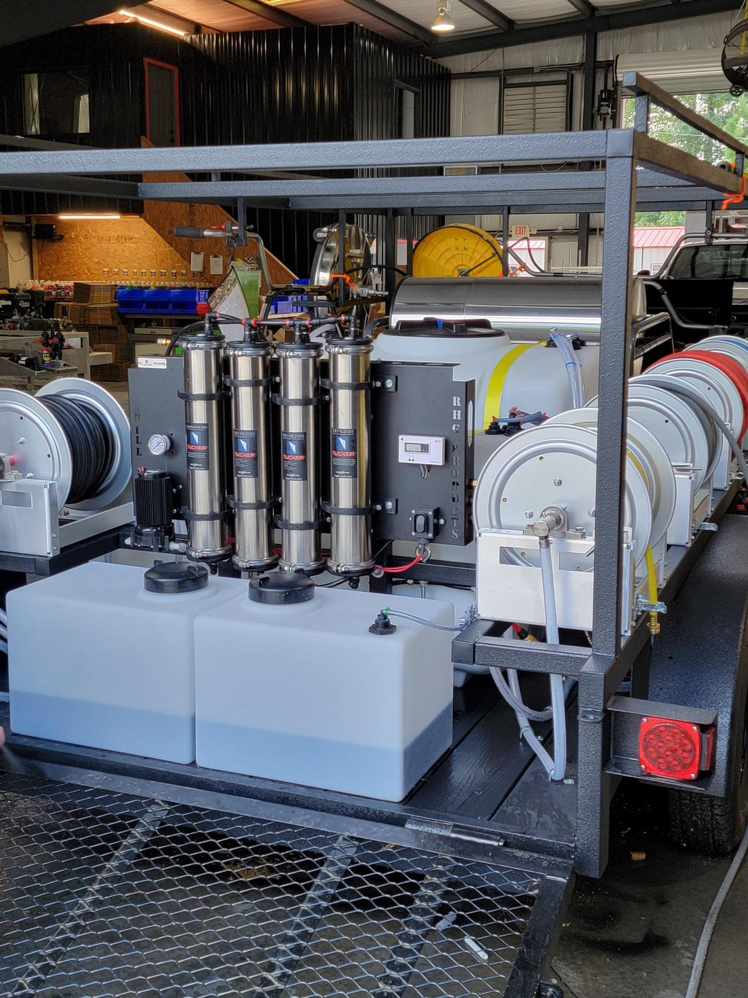 Tucker® 4 Stage Wall Mountable RO/DI System