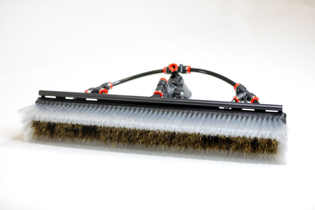 Tucker® Water-Fed Brush | Hybrid ALPHA